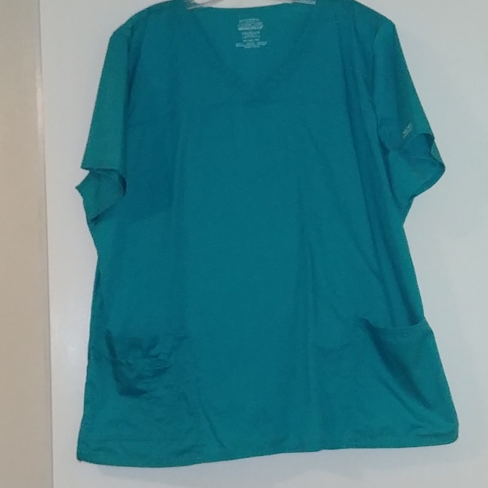 Women's scrub set